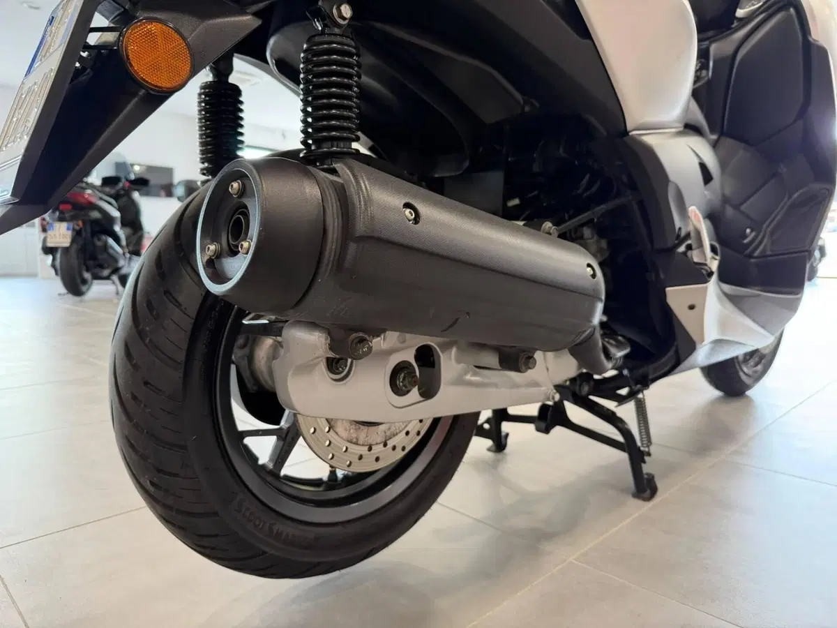 Yamaha X-Max 125 (2021 - 24) (14)