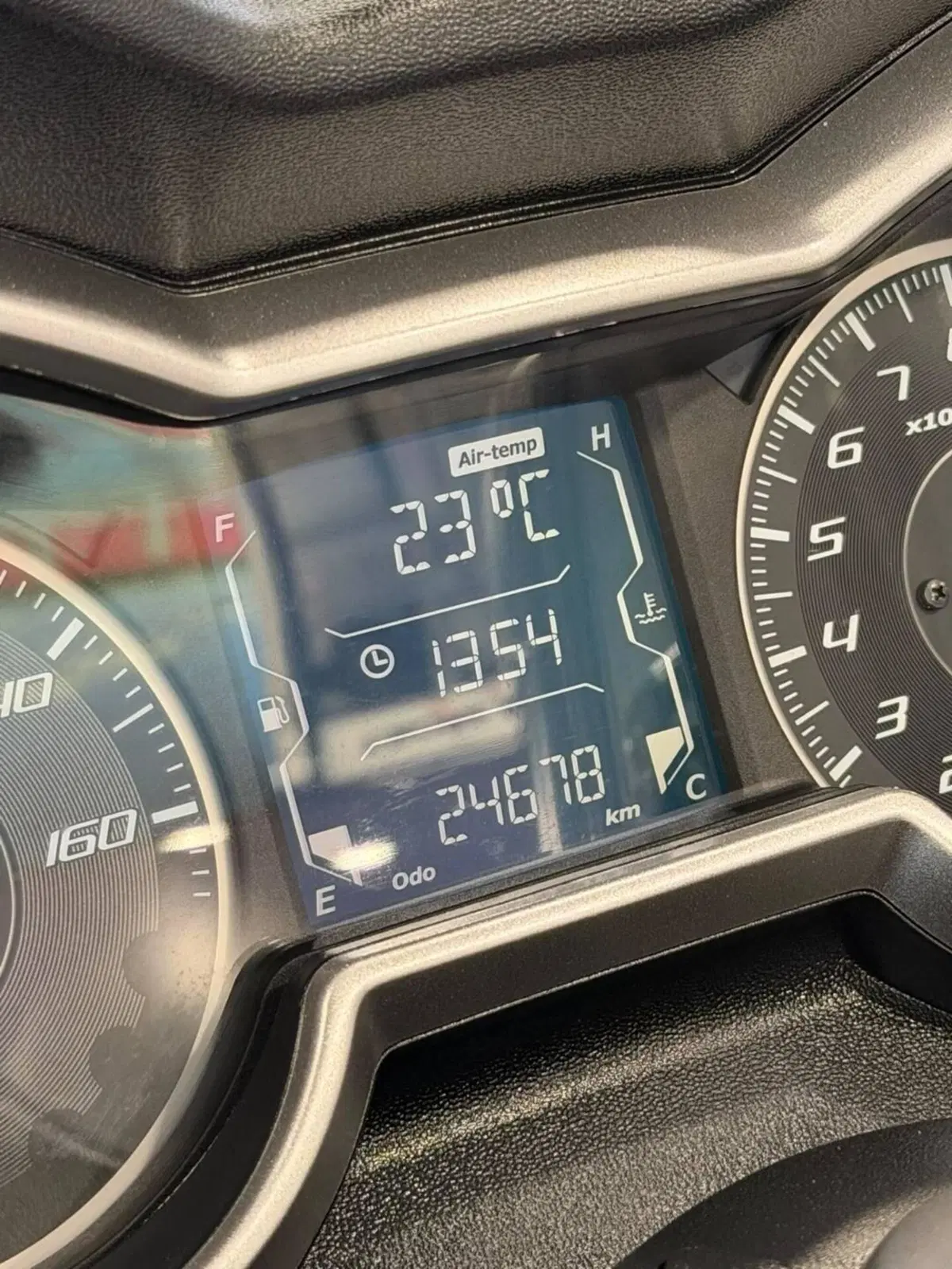 Yamaha X-Max 125 (2021 - 24) (16)