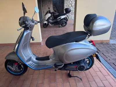 Vespa Vespa Elettrica 70 (2020 - 24) usata