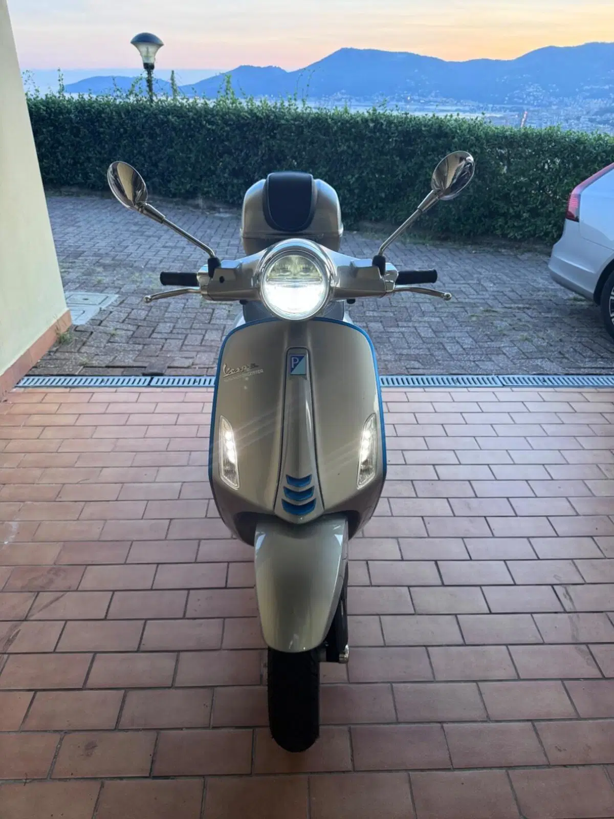 Vespa Vespa Elettrica 70 (2020 - 24) (2)