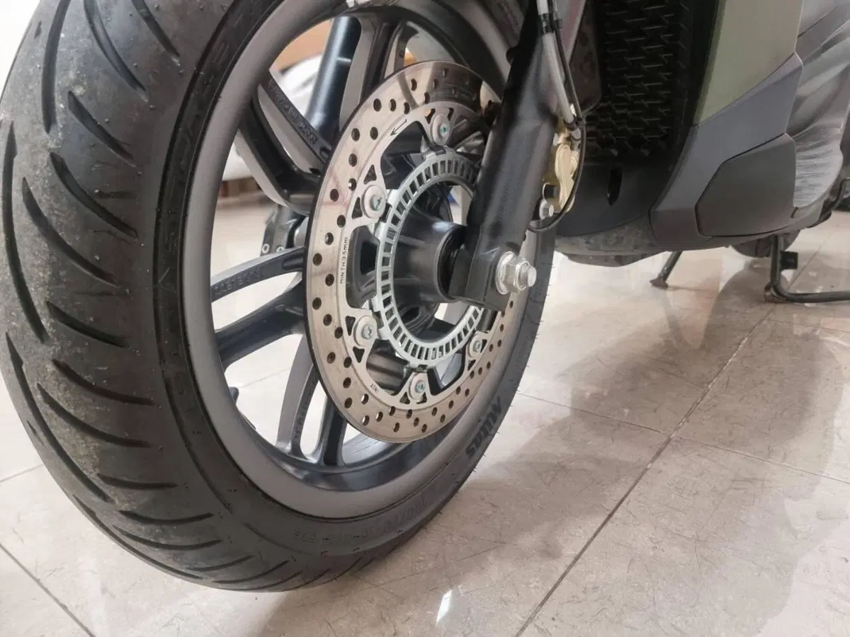 Piaggio Beverly 400 S ABS-ASR (2021 - 24) (6)