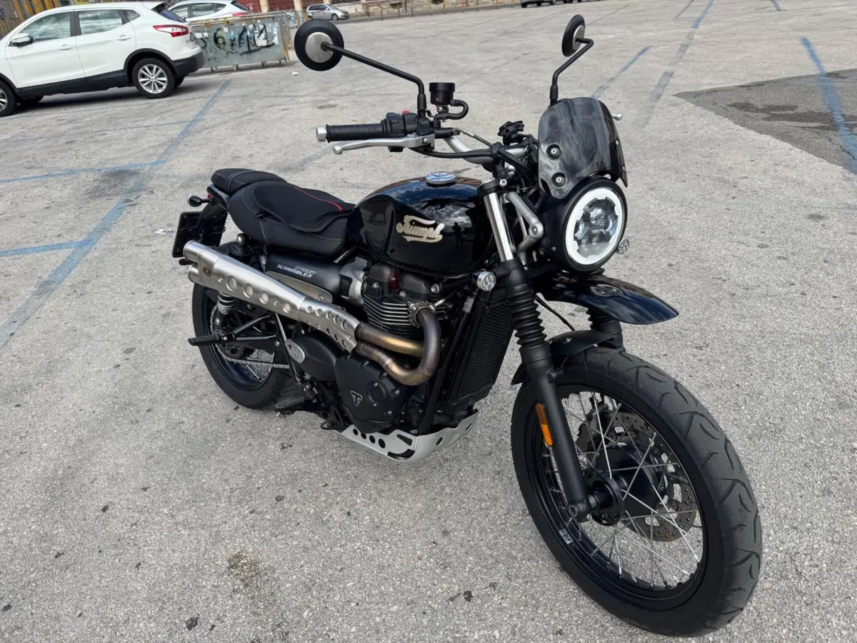Triumph Street Scrambler 900 Sandstorm (2021 - 22)