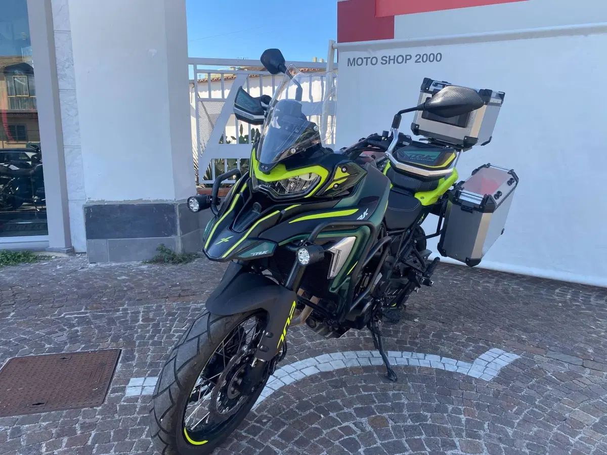 Benelli TRK 702 (2023 - 25) (2)