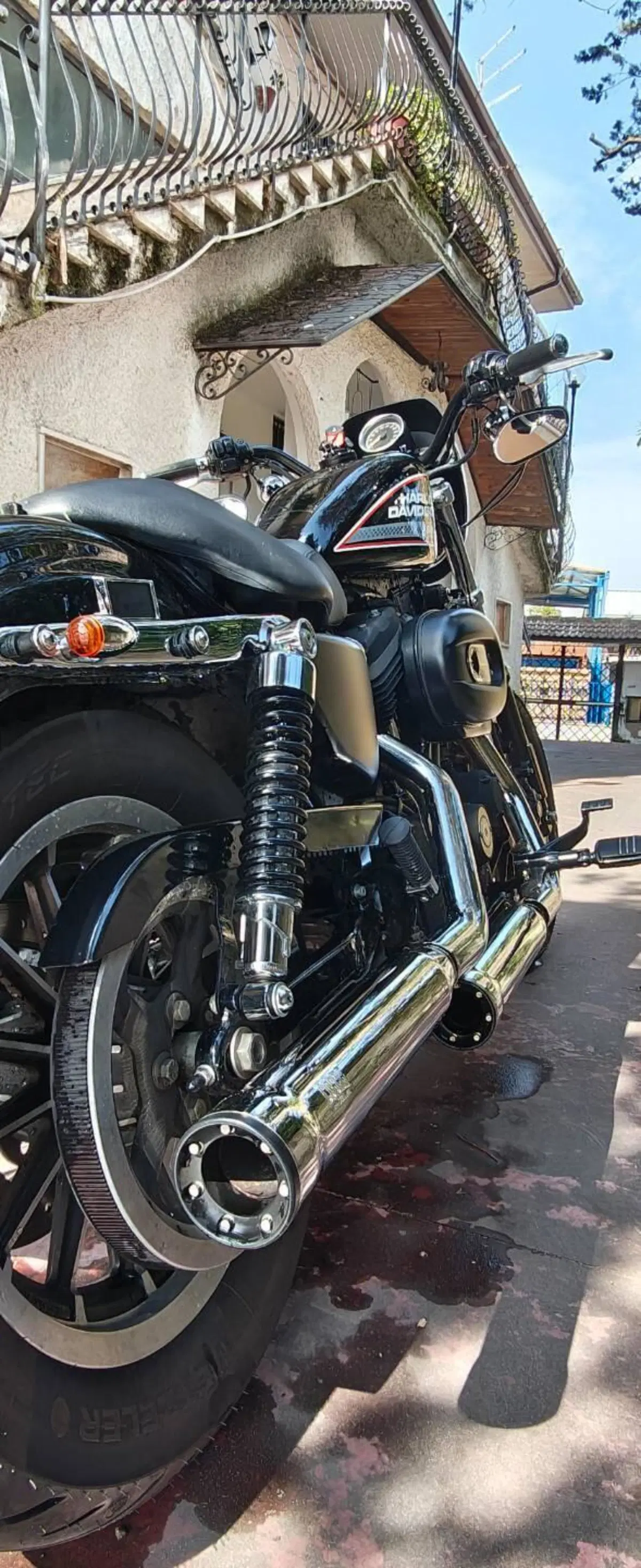 Harley-Davidson 883 R (2008 - 16) - XL 883R (6)