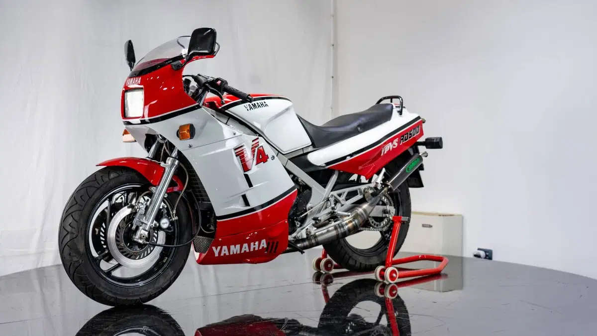 Yamaha RD 500 LC (3)