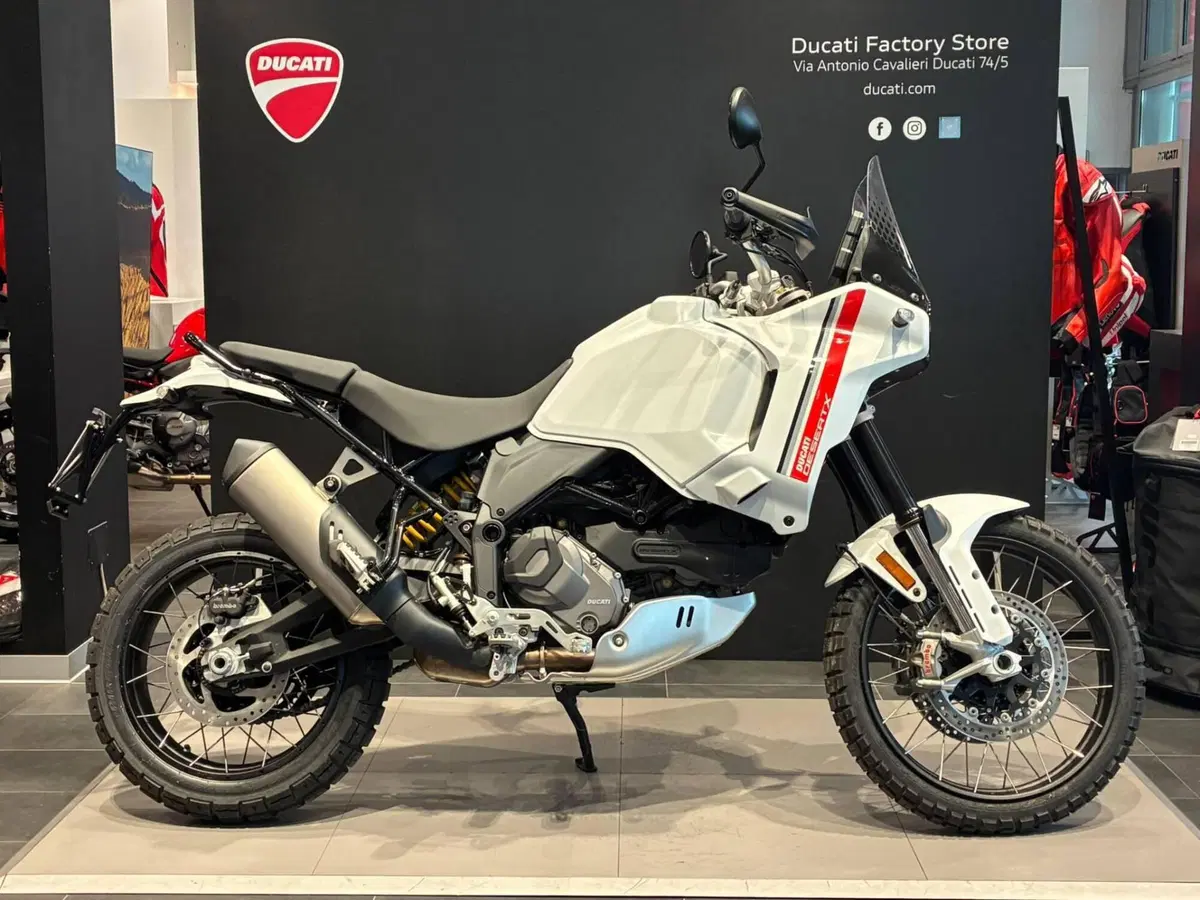 Ducati DesertX (2022 - 25) (2)