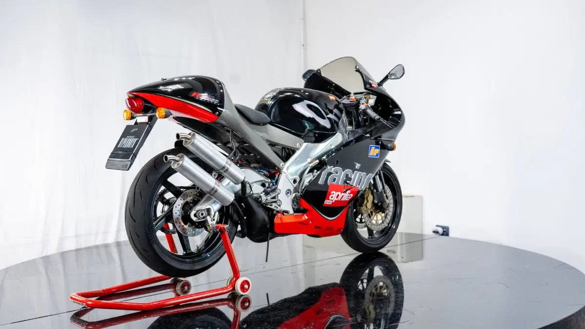 Aprilia RS 250 Harada (12)