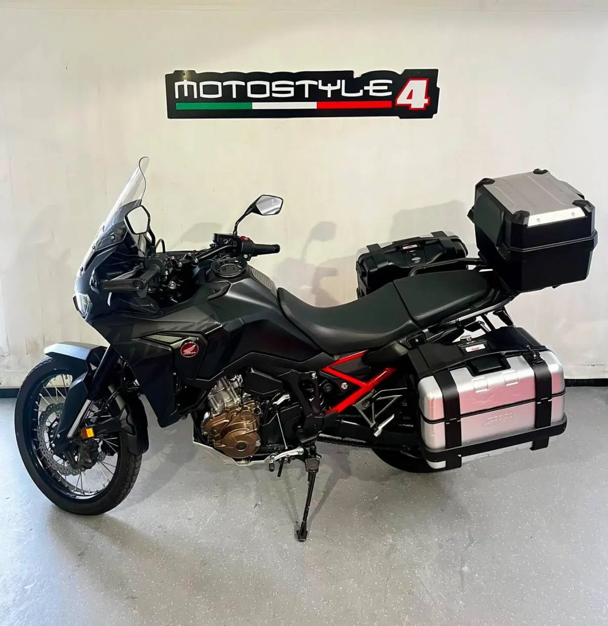 Honda Africa Twin CRF 1100L (2022 - 23) (2)
