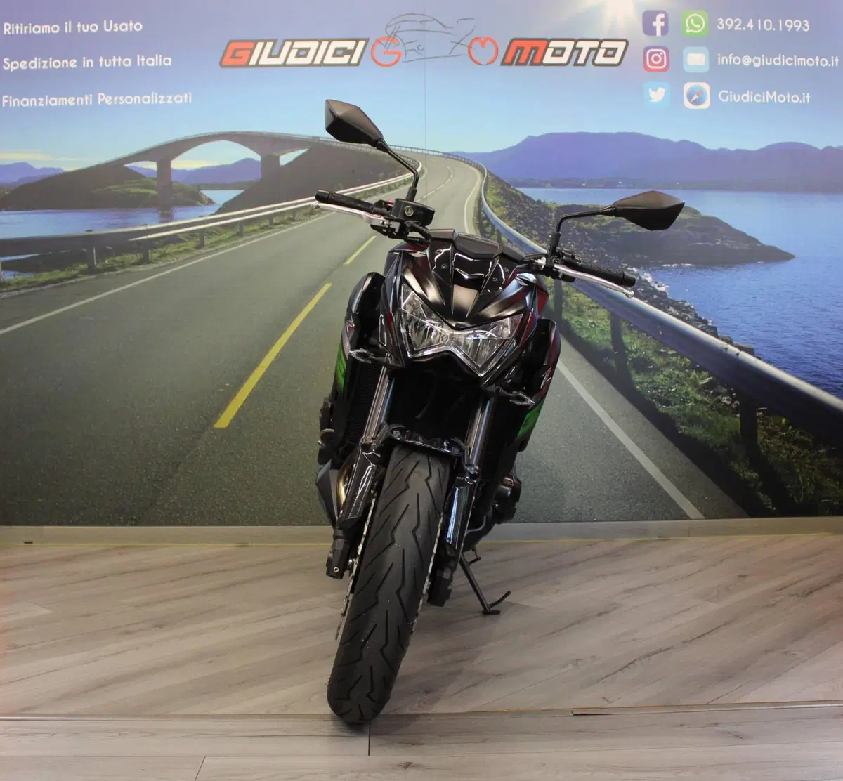 Kawasaki Z 800 ABS (2012 - 16) (2)