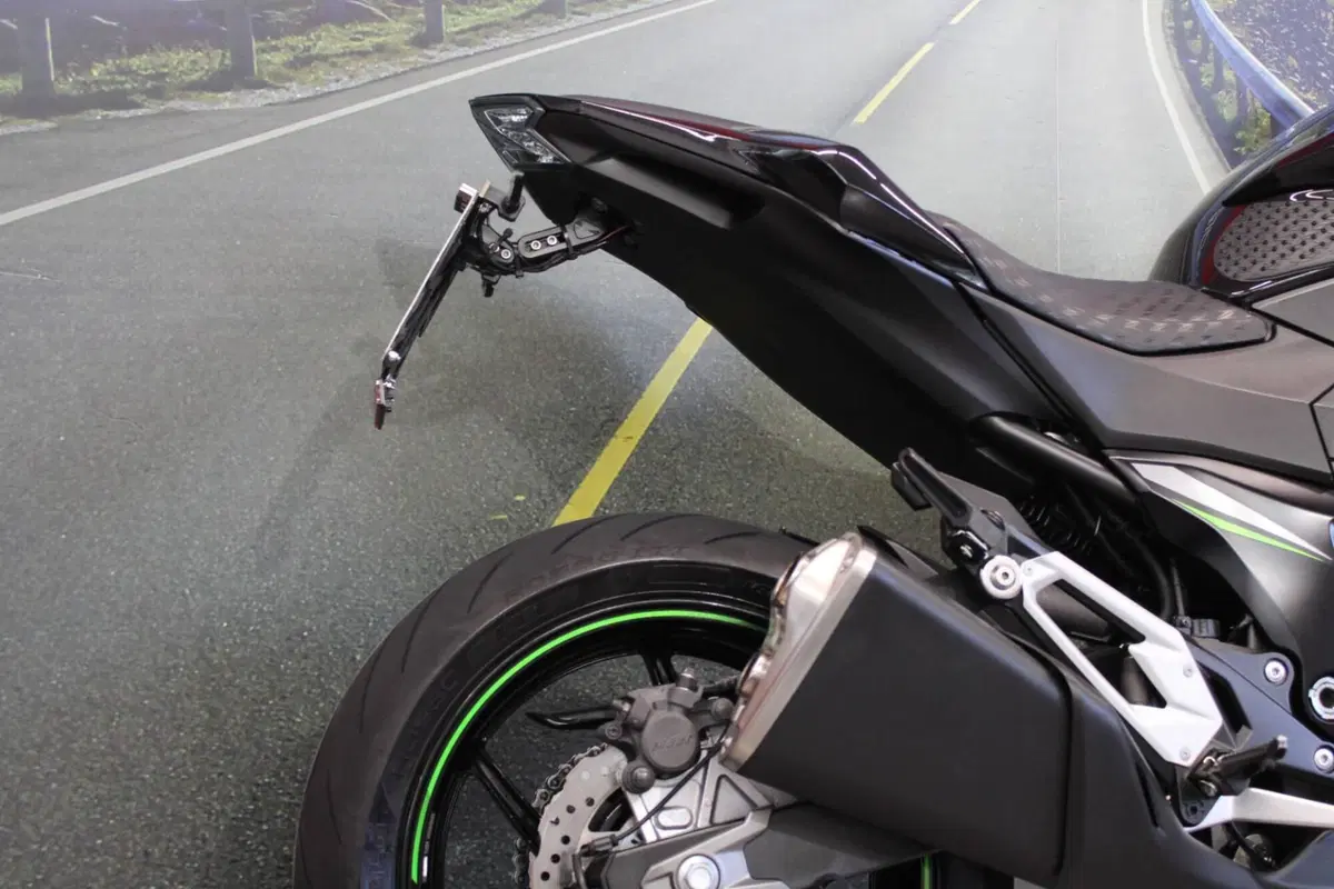 Kawasaki Z 800 ABS (2012 - 16) (15)