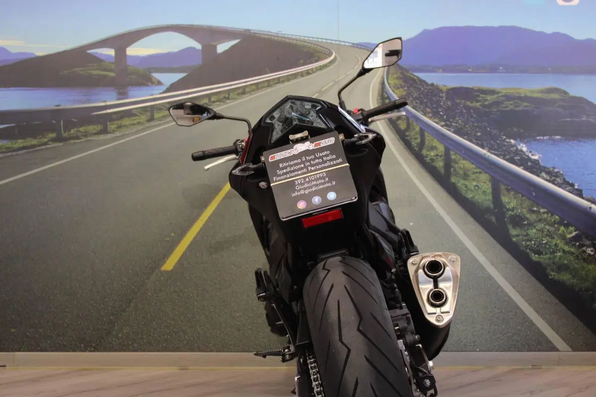Kawasaki Z 800 ABS (2012 - 16) (16)