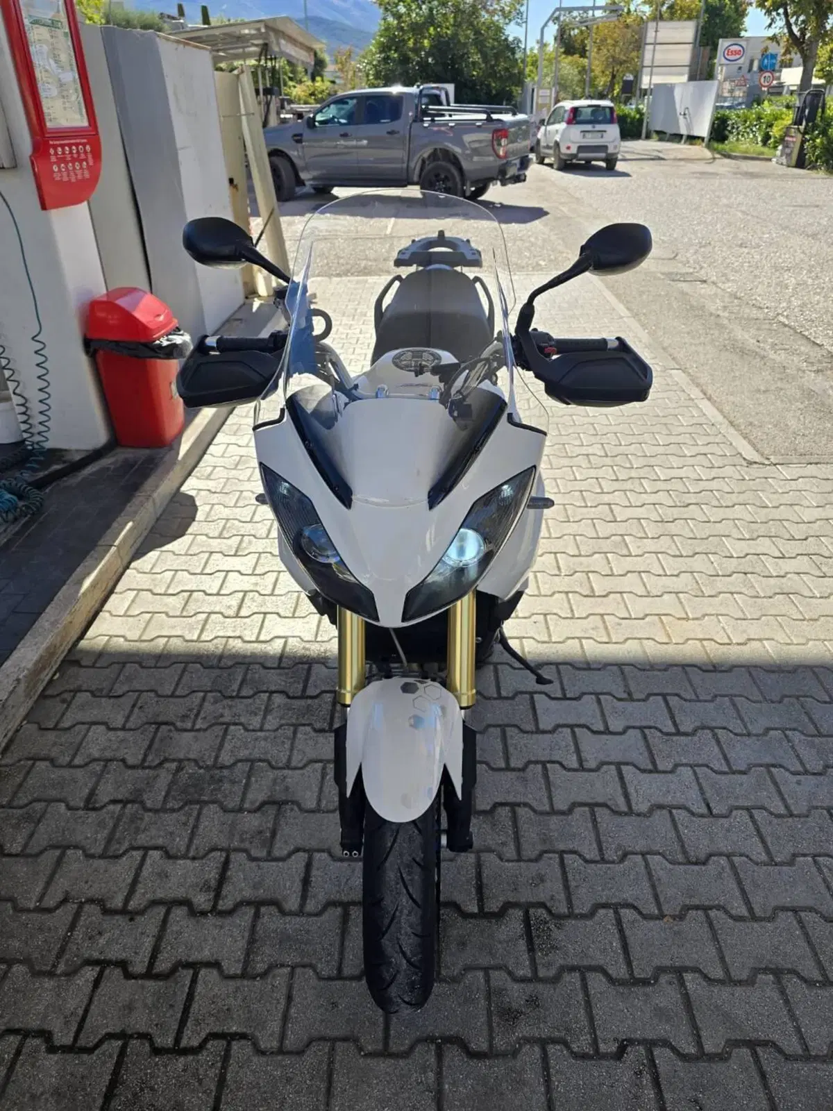 Triumph Tiger 1050 SE ABS (2006 - 13) (3)