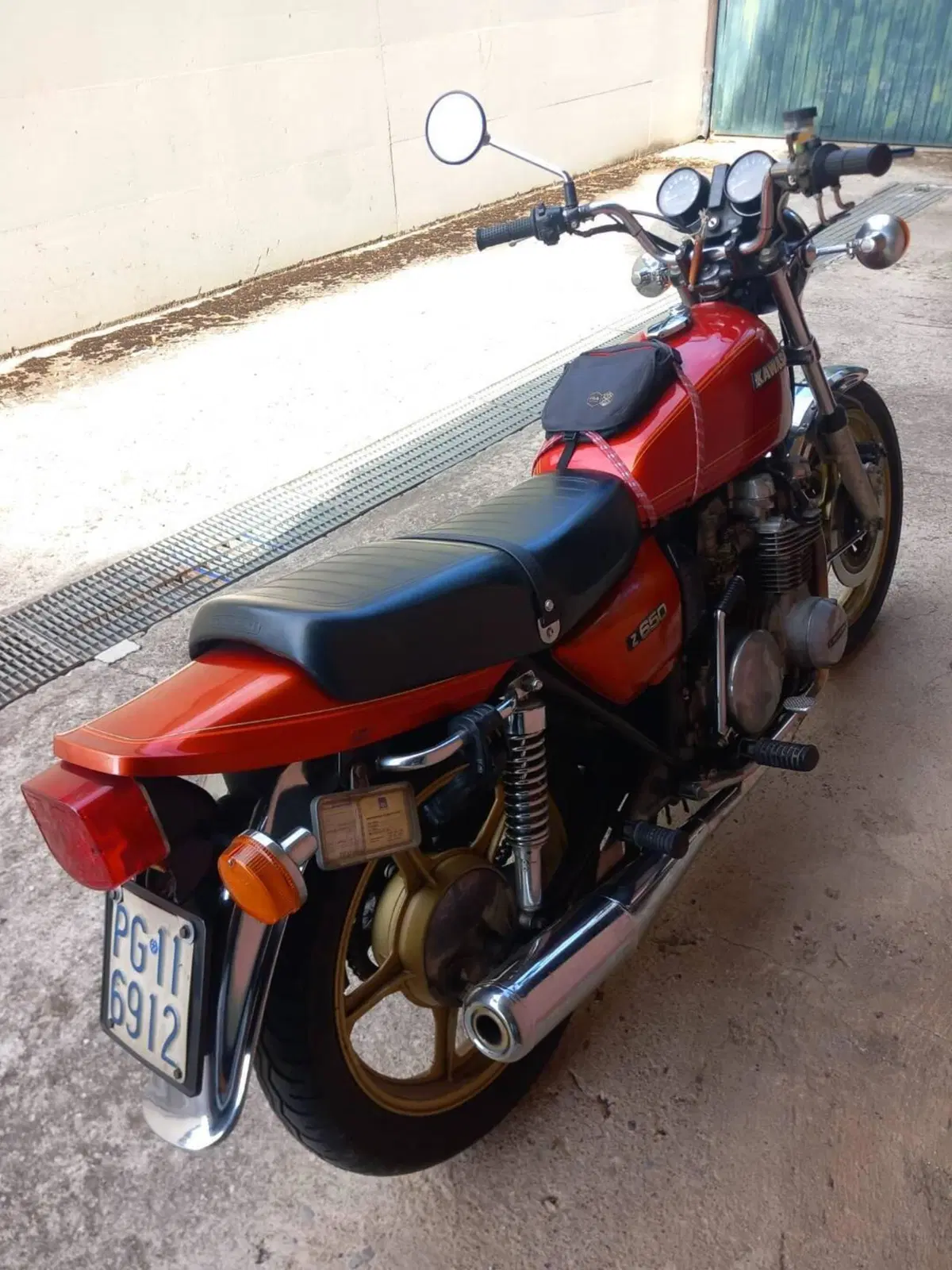 Kawasaki Z650-B1 (4)