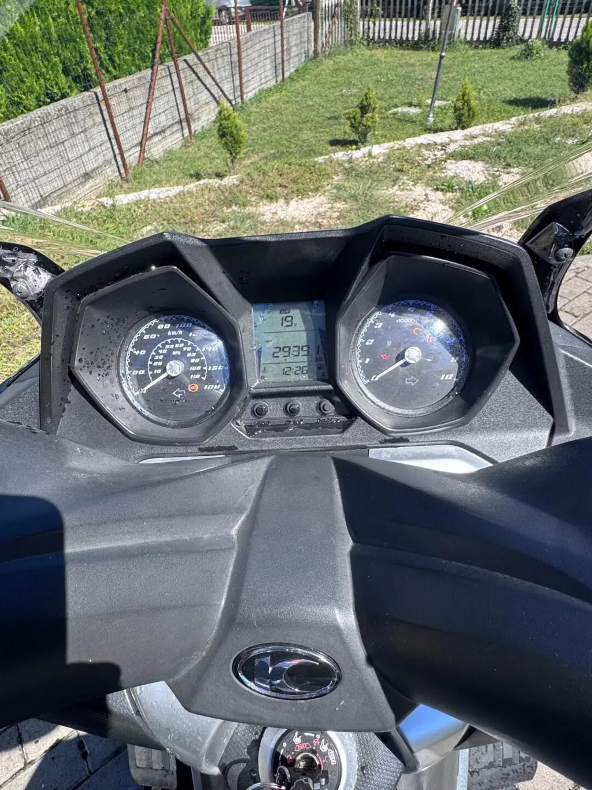 Kymco Downtown 350i TCS (2021 - 25) (4)