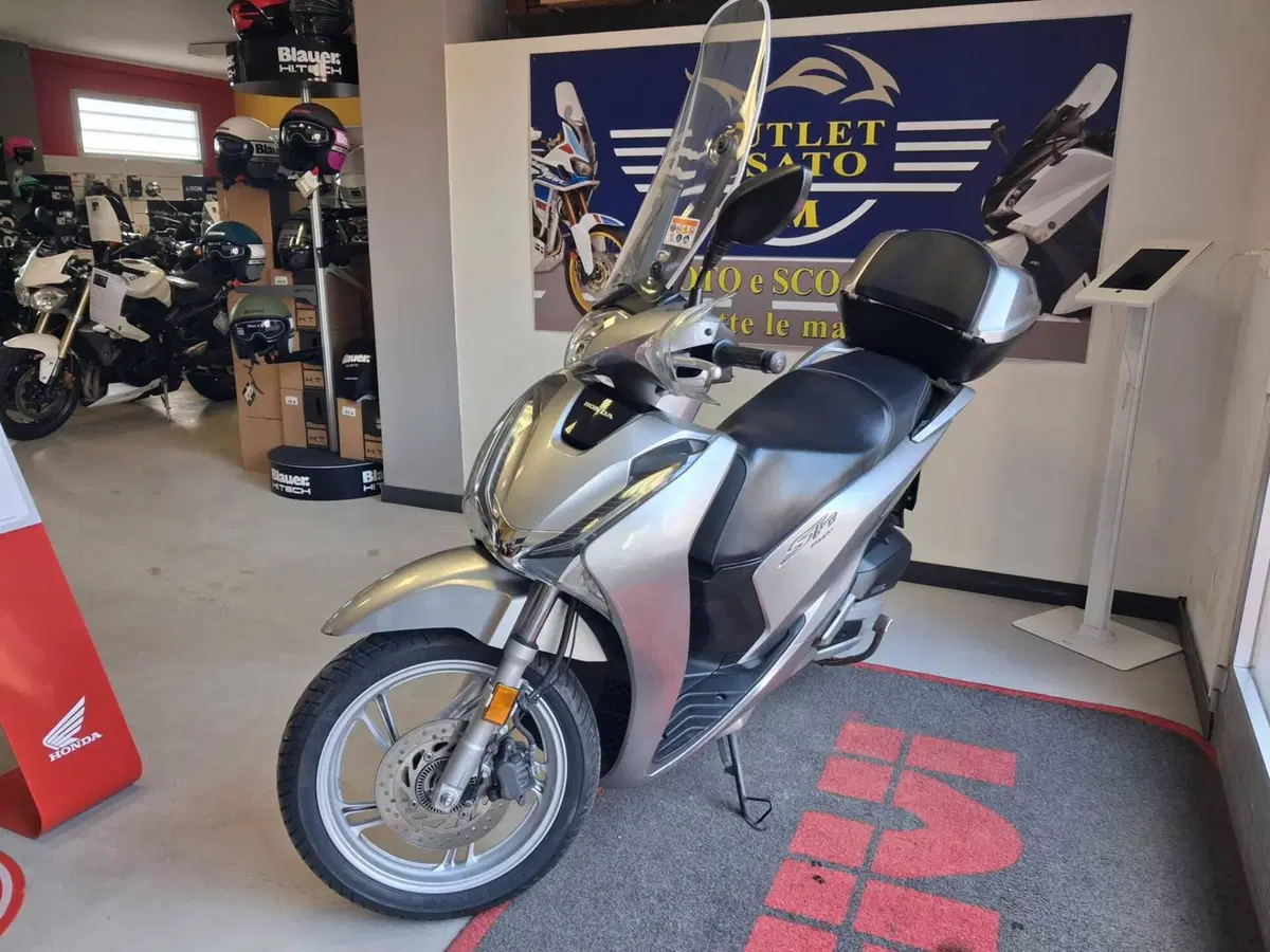 Honda SH 150i (2017 - 19) (2)