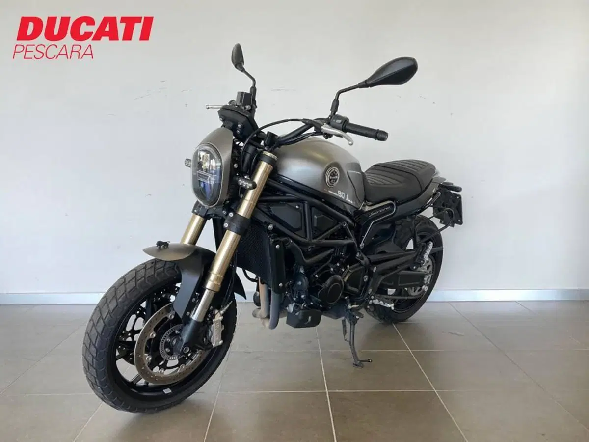 Benelli Leoncino 800 (2022 - 26) (3)