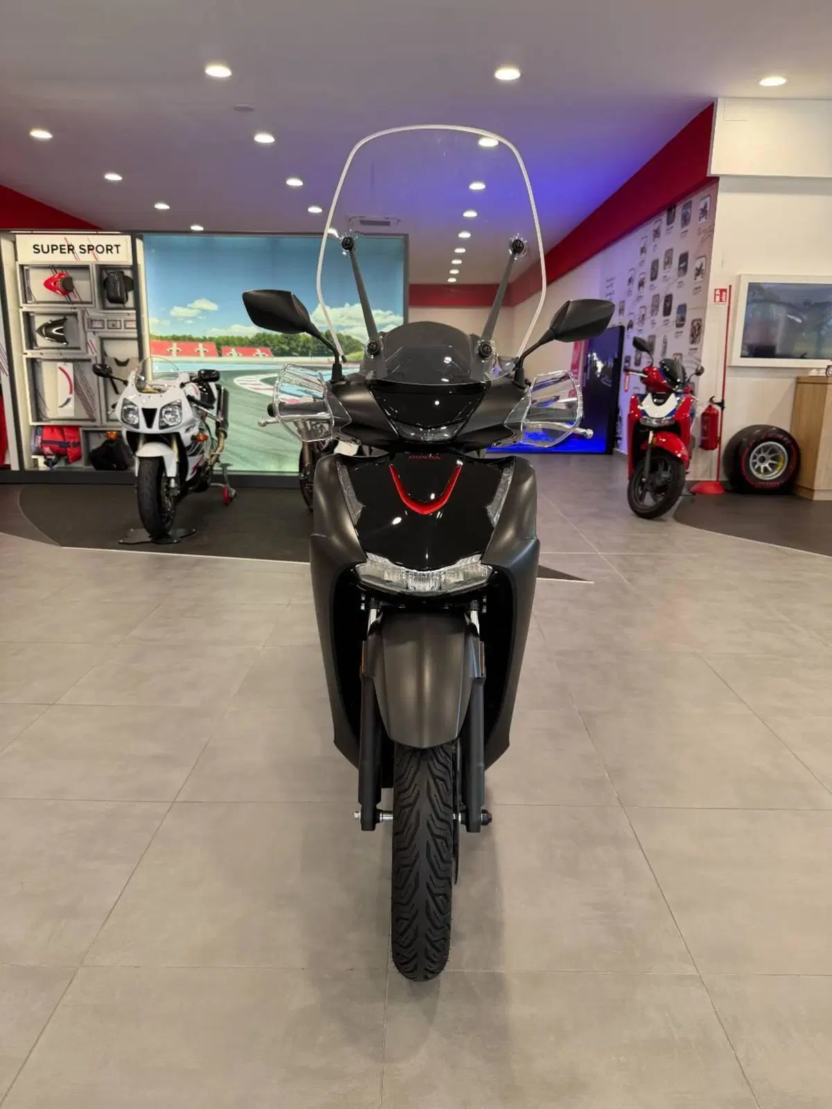 Honda SH 150 Sport (2026) (5)