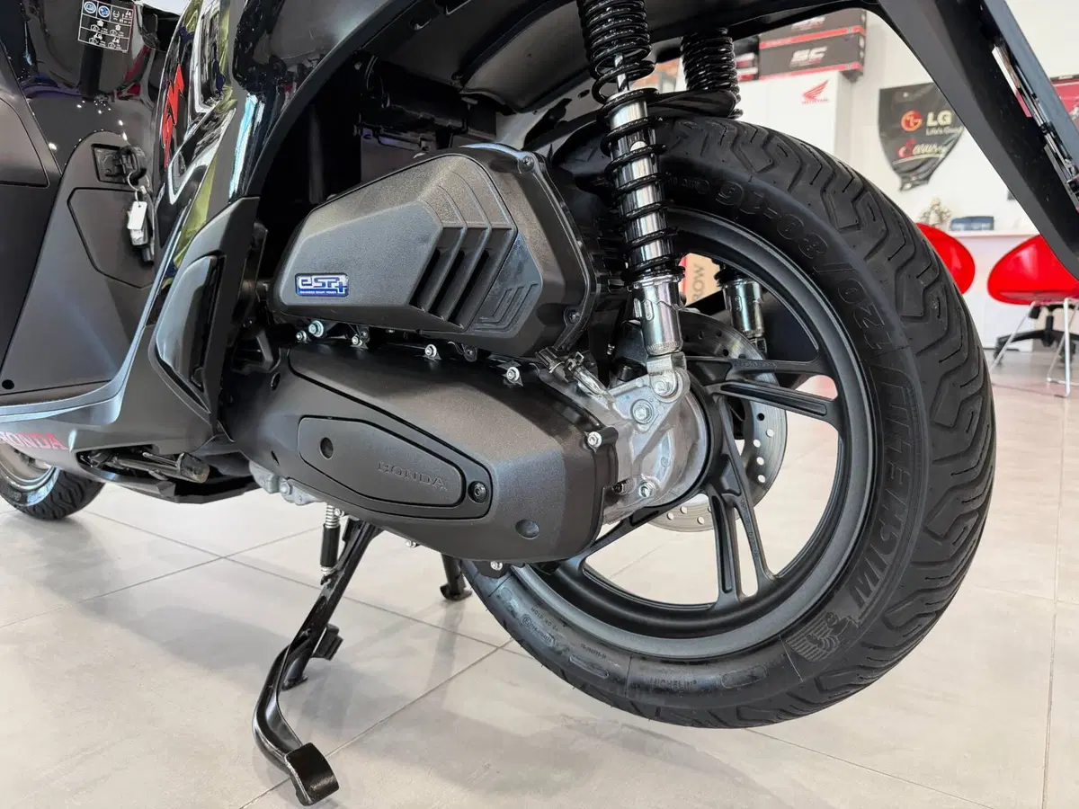 Honda SH 150 Sport (2026) (13)