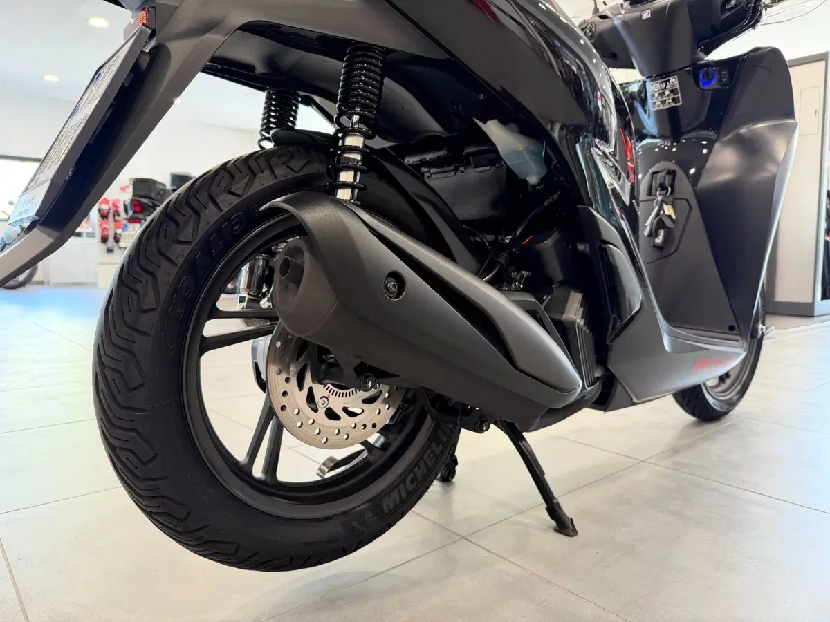 Honda SH 150 Sport (2026) (14)
