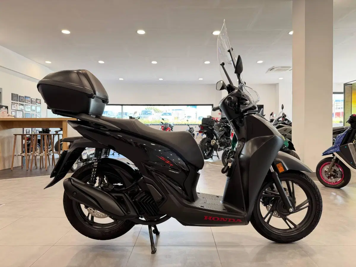 Honda SH 150 Sport (2026) (7)