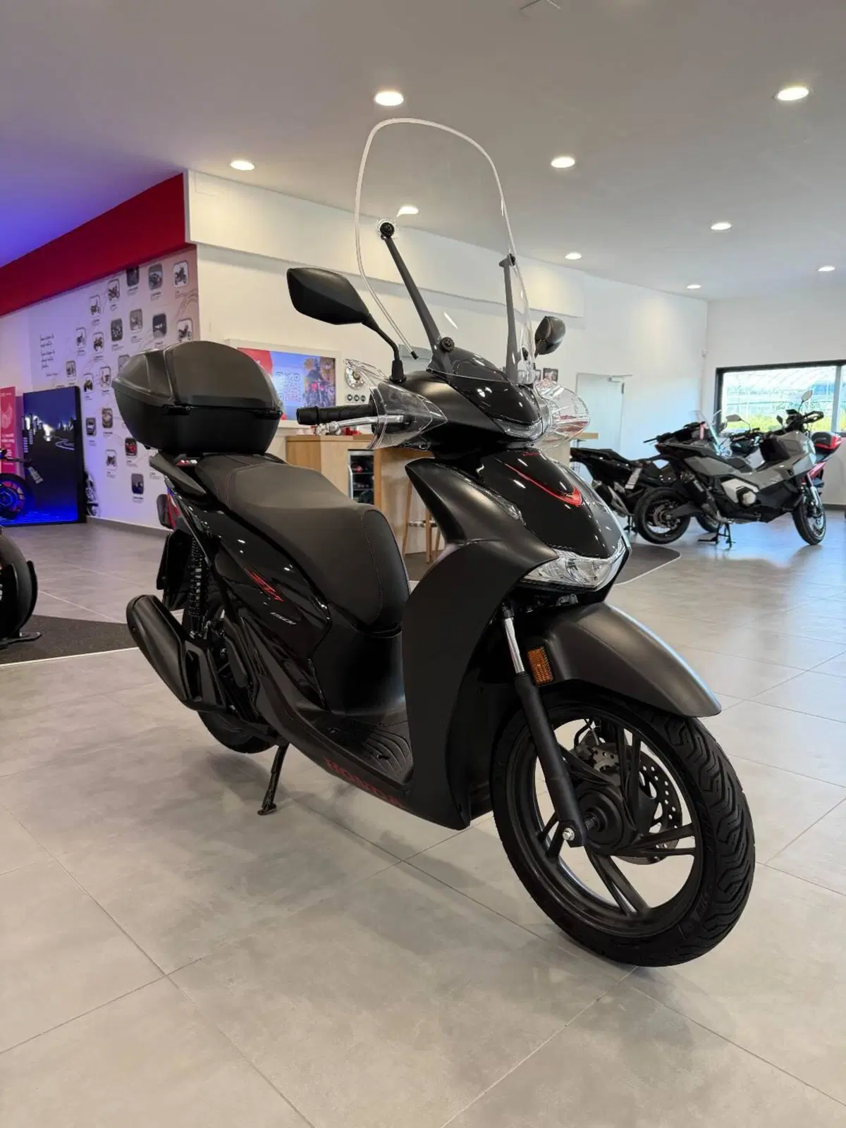 Honda SH 150 Sport (2026) (6)