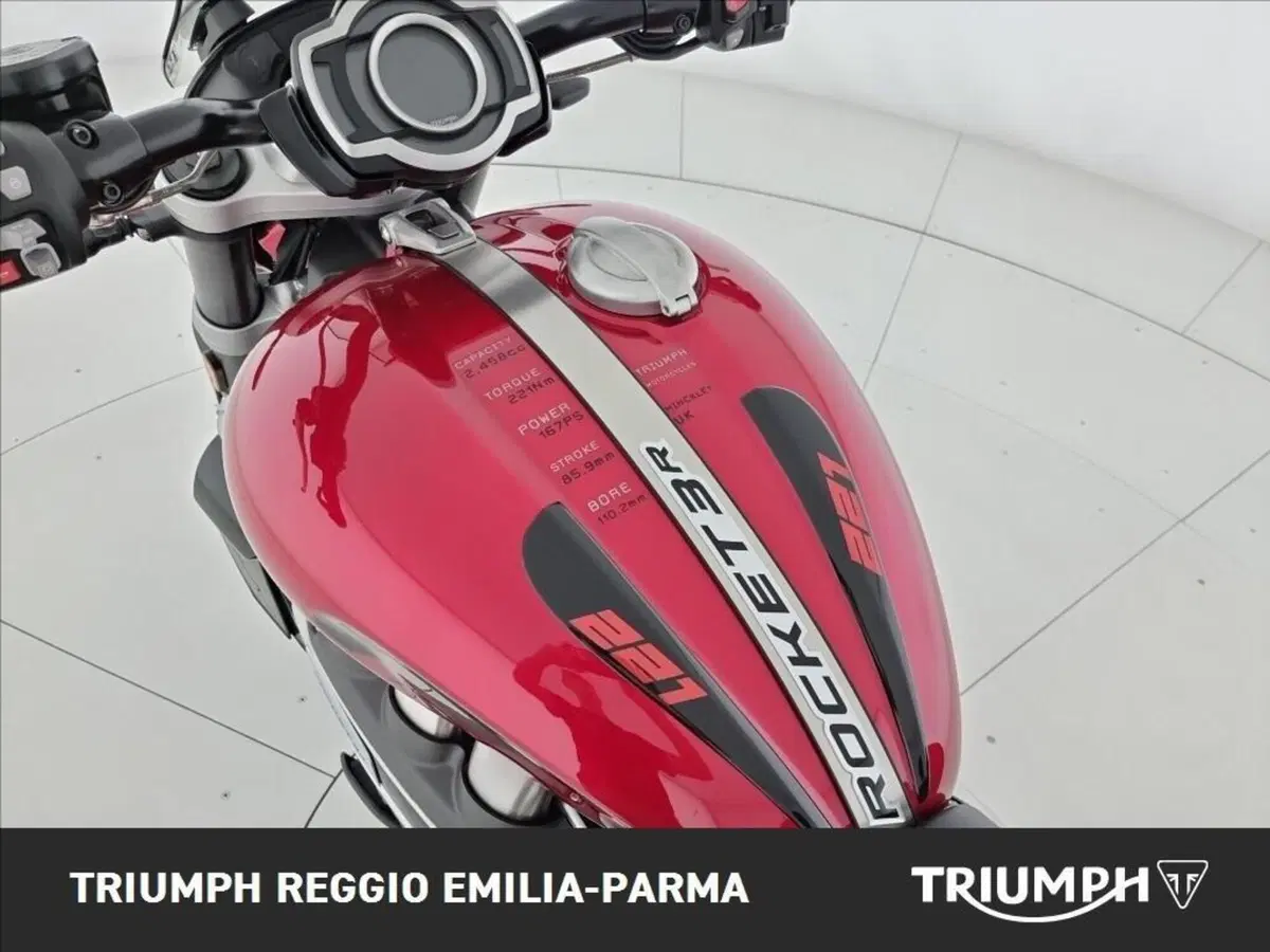 Triumph Rocket 3 R 221 (2021 - 23) (18)