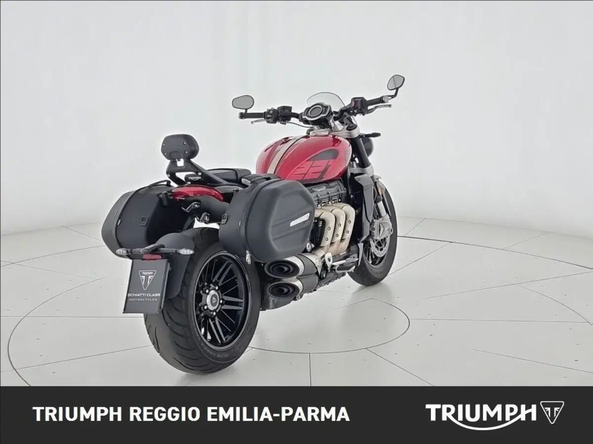 Triumph Rocket 3 R 221 (2021 - 23) (3)