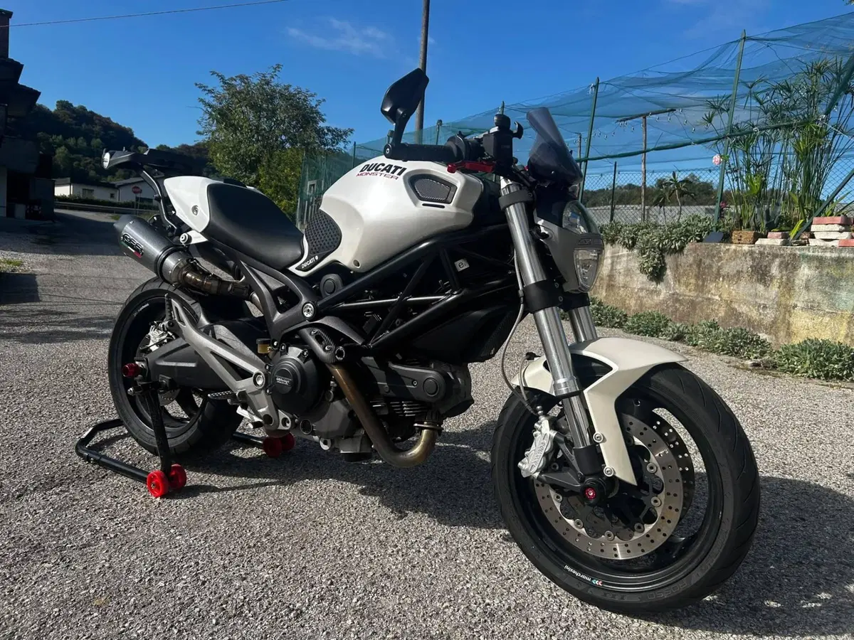 Ducati Monster 696 (2008 - 13)