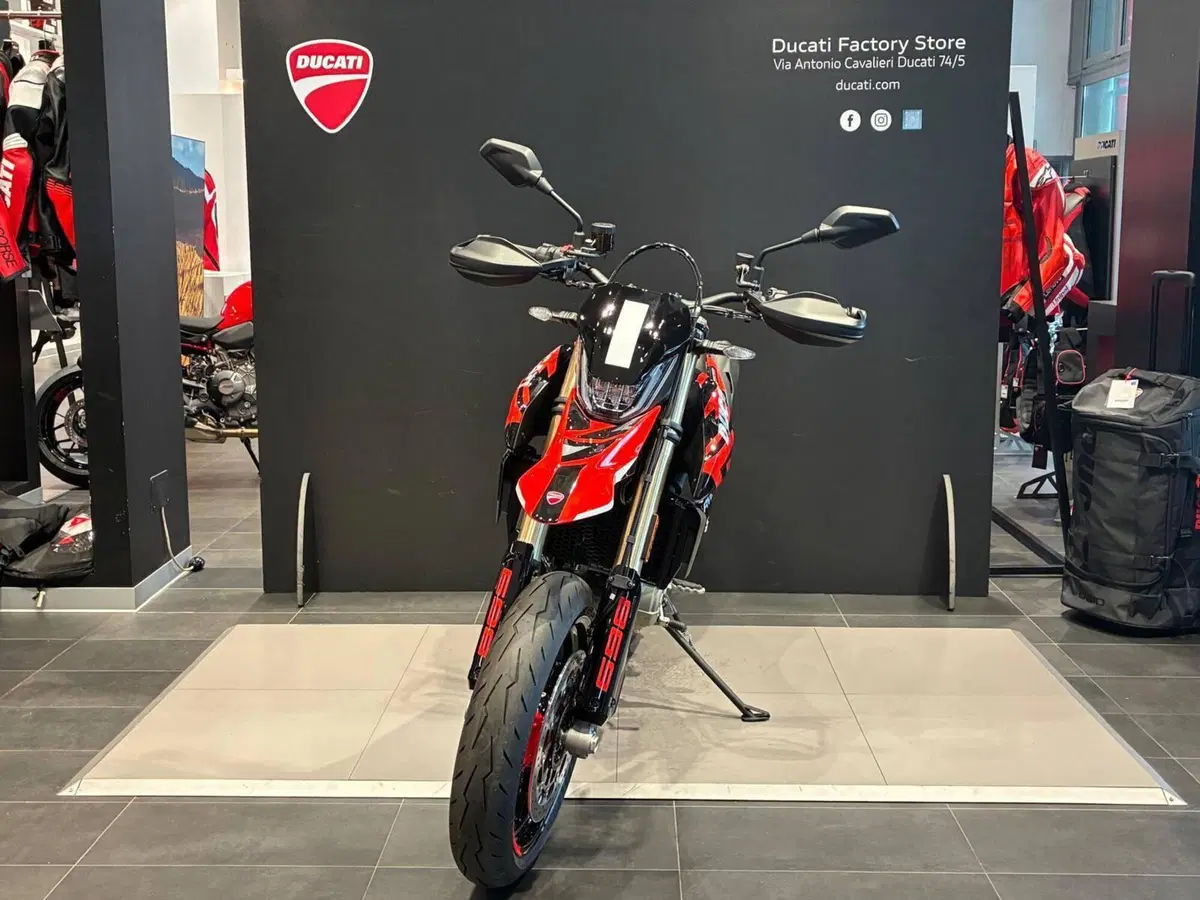 Ducati Hypermotard 698 Mono RVE (2024 - 26) (3)