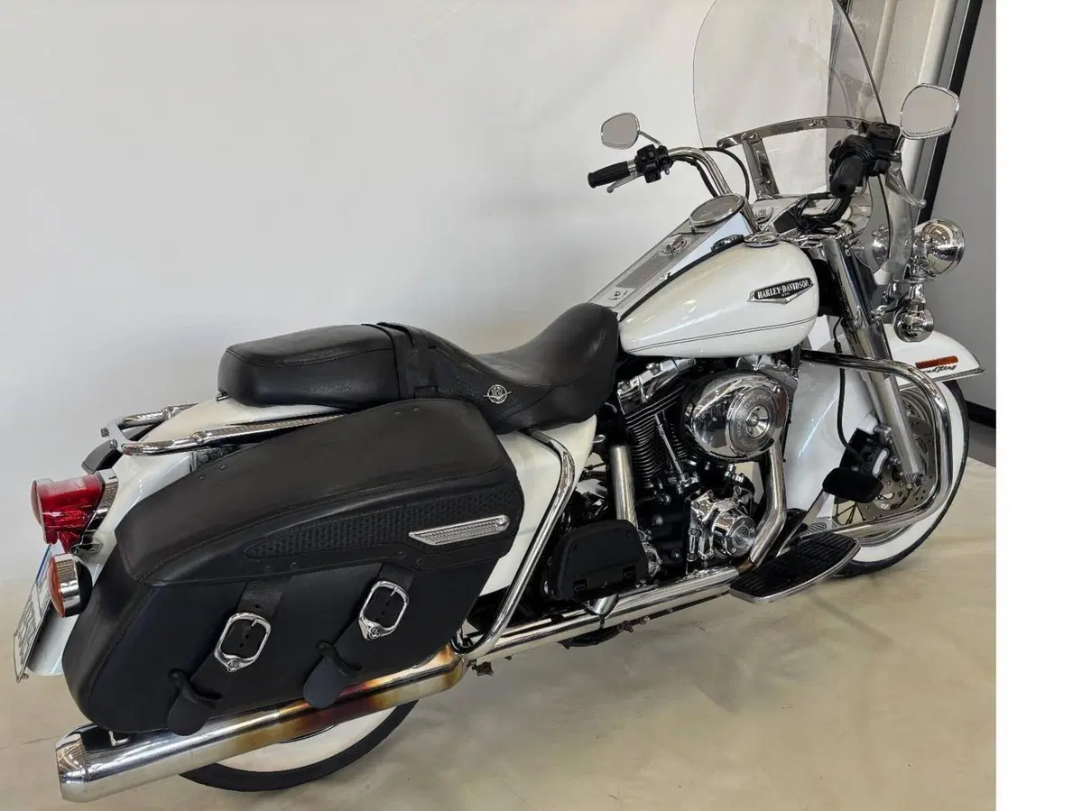 Harley-Davidson 1450 Road King Classic (2003 - 05) - FLHRCI (5)