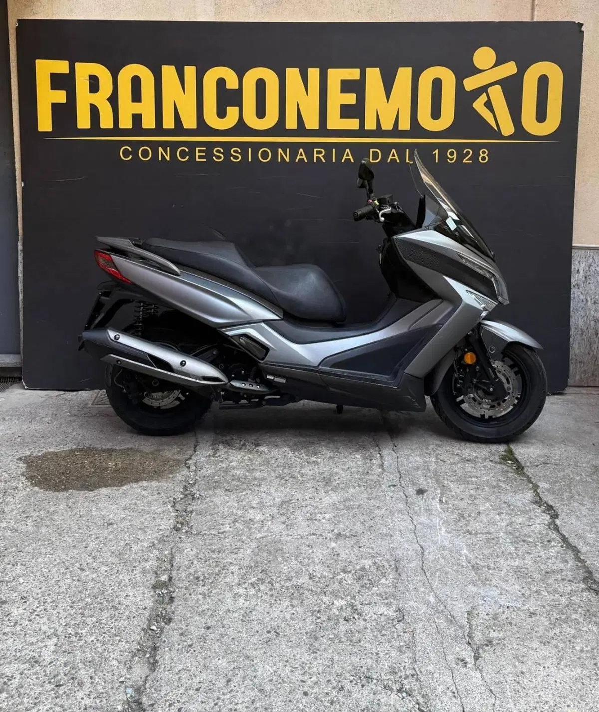 Kymco X-Town 300i ABS (2016 - 20) (2)