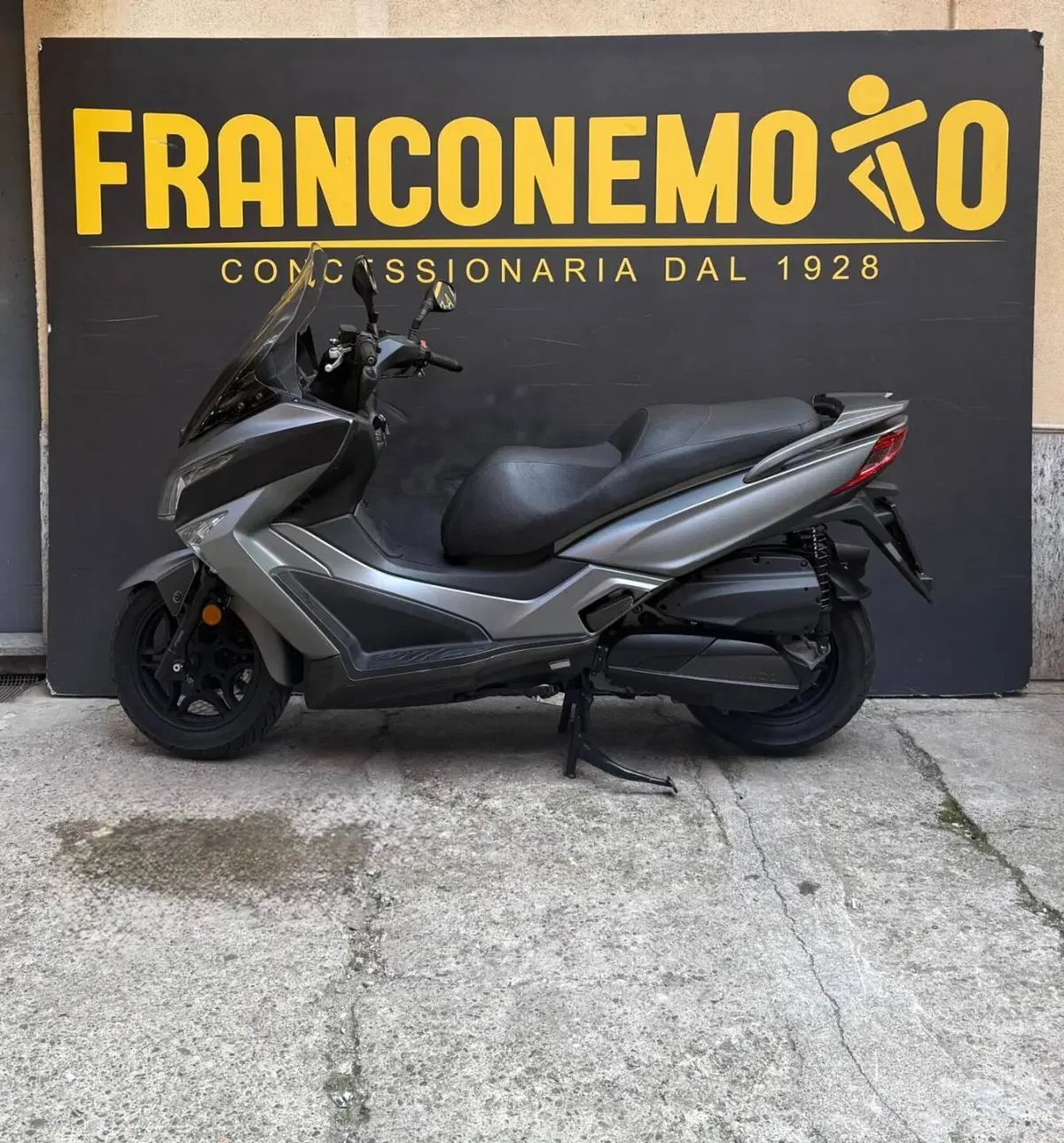 Kymco X-Town 300i ABS (2016 - 20) (4)