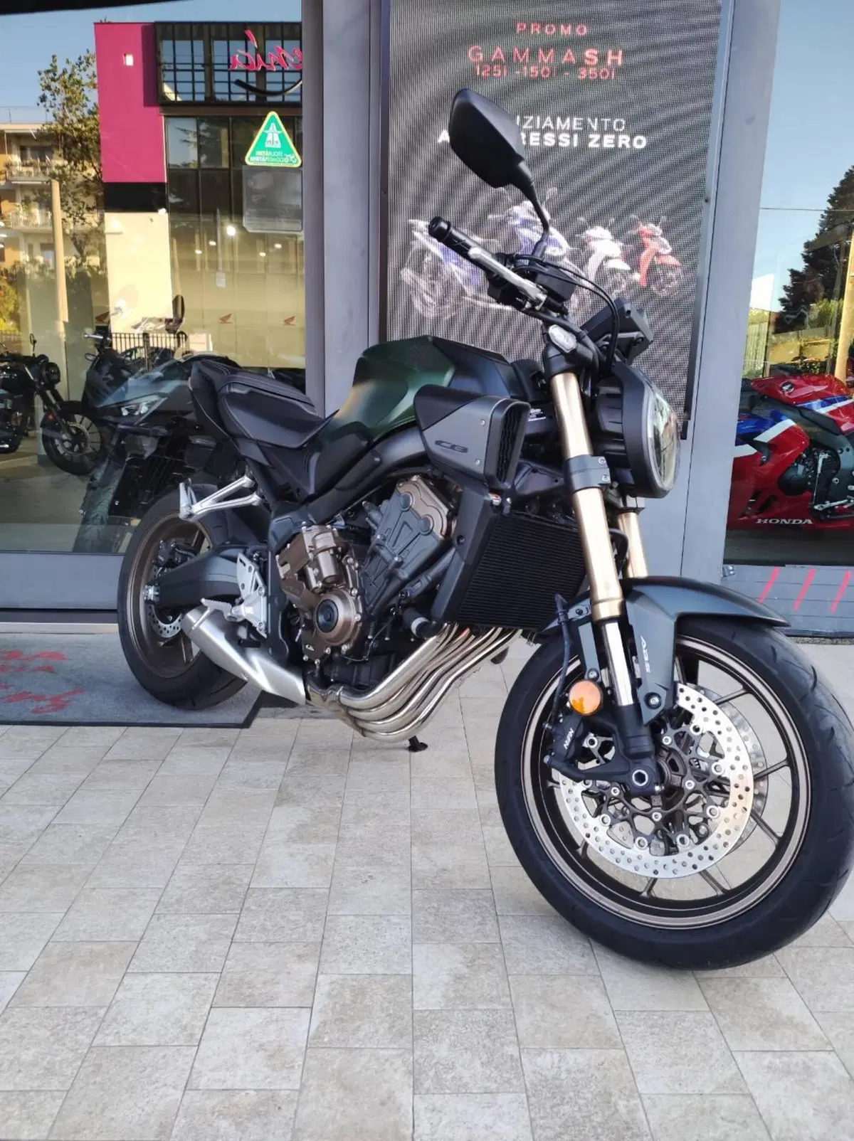 Honda CB 650 R E-Clutch (2024 - 26)