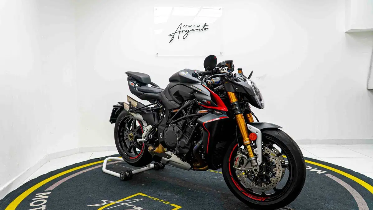 MV Agusta Brutale 1000 RR (2026) (8)