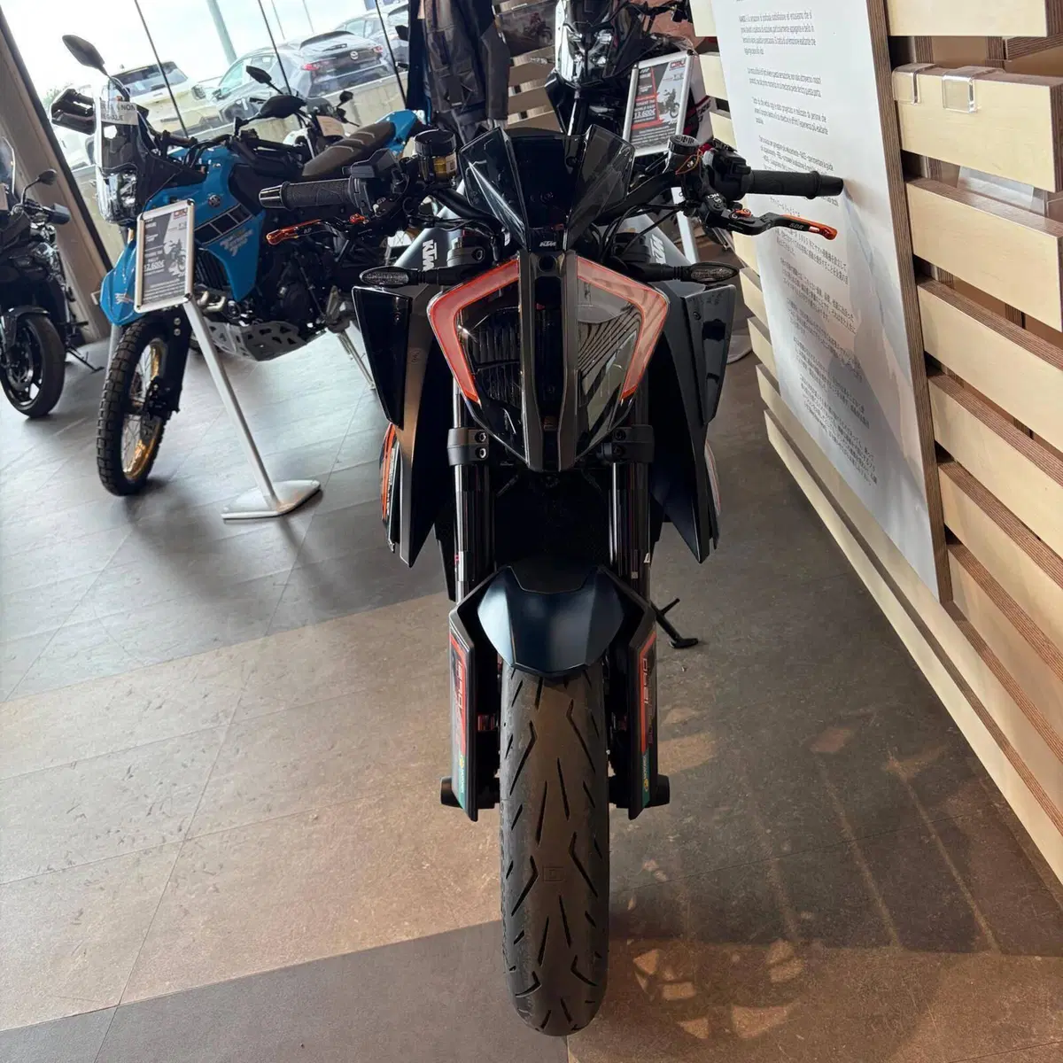 KTM 1290 Super Duke R (2021 - 23) (7)