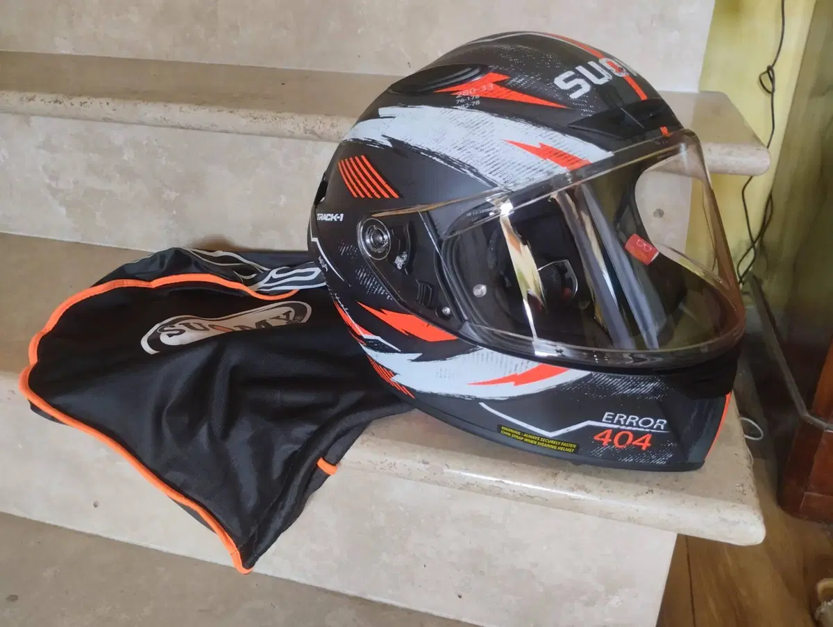 Casco Suomy (4)