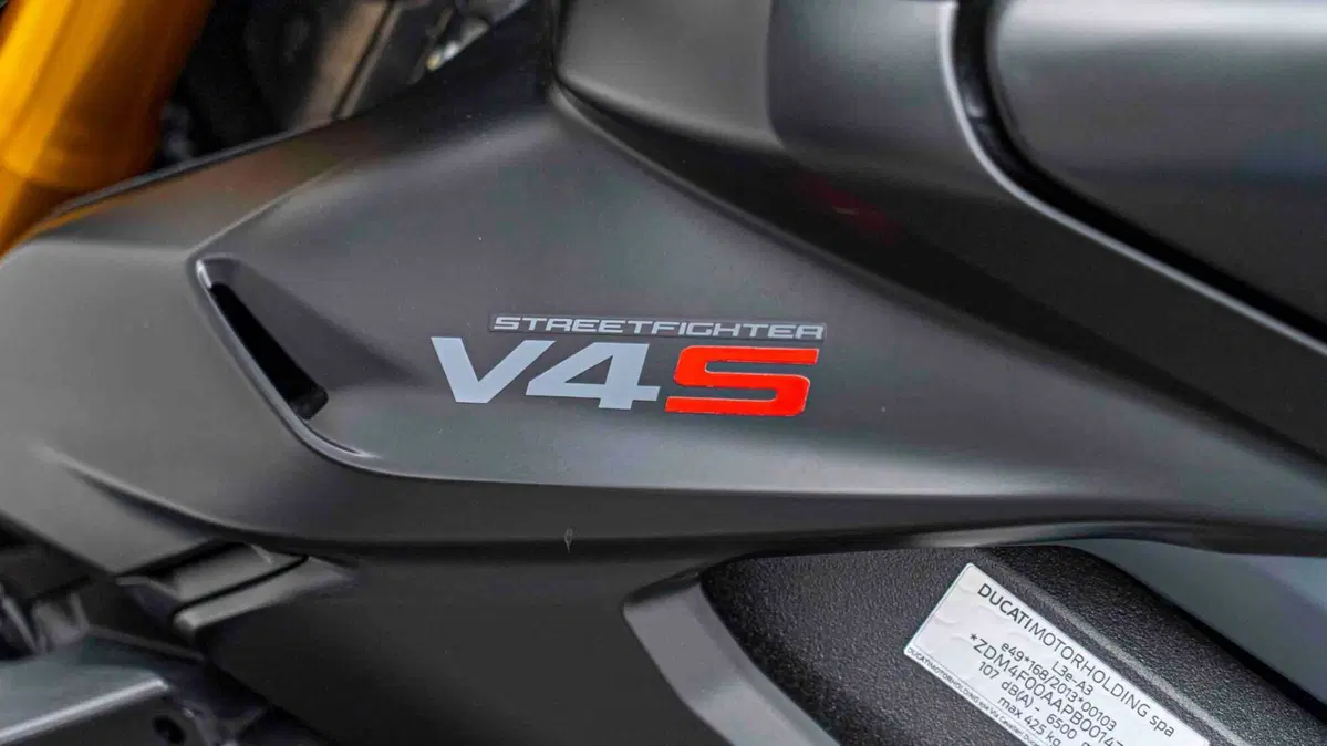 Ducati Streetfighter V4 S (2023 - 24) (4)