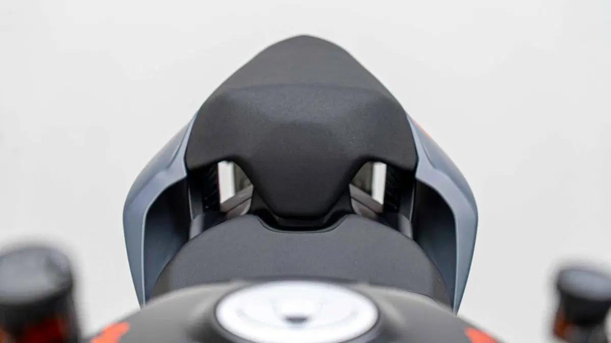 Ducati Streetfighter V4 S (2023 - 24) (5)