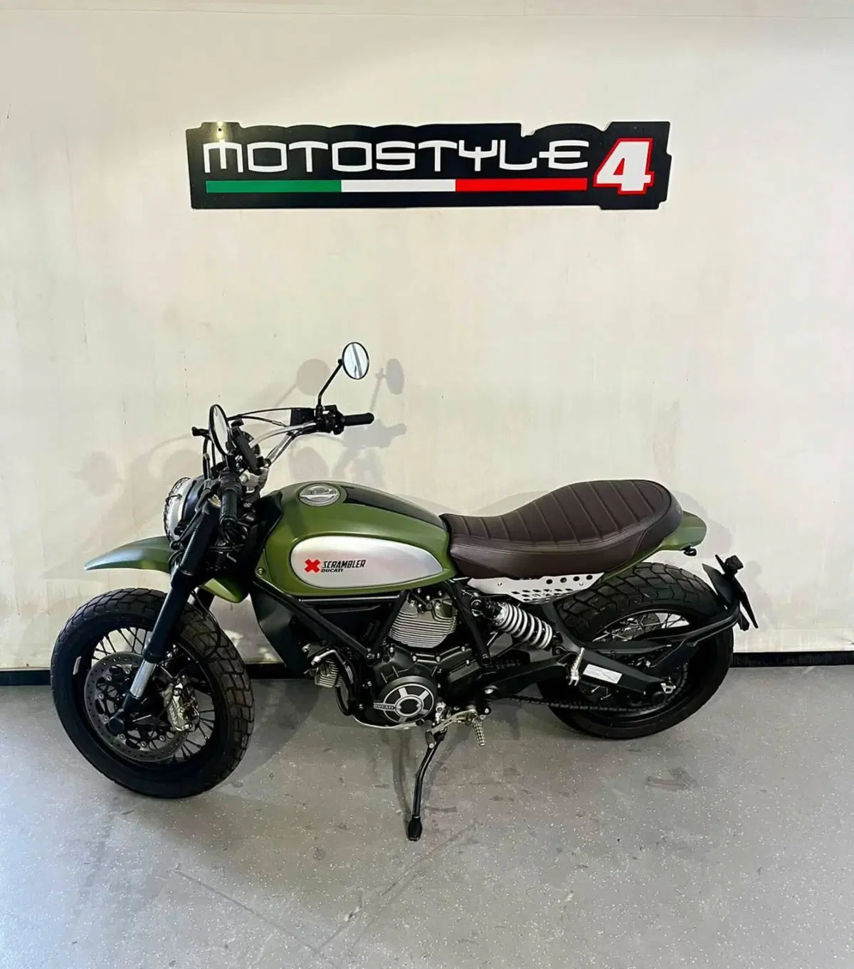 Ducati Scrambler 800 Icon (2015 - 16) (2)