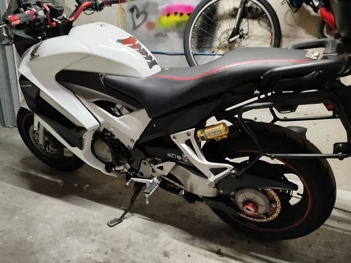 Honda Crossrunner ABS (2010 - 14) (5)