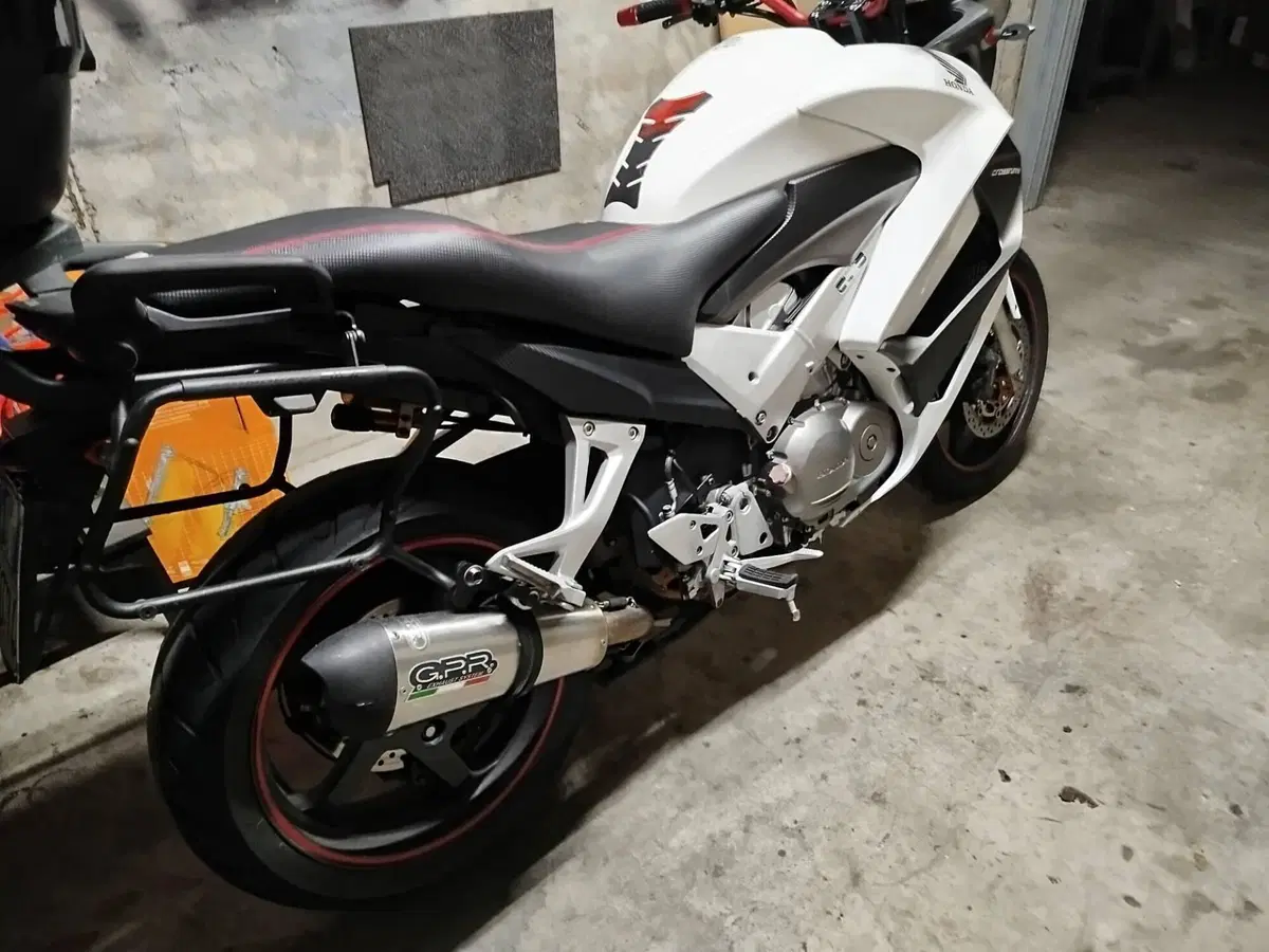 Honda Crossrunner ABS (2010 - 14) (6)
