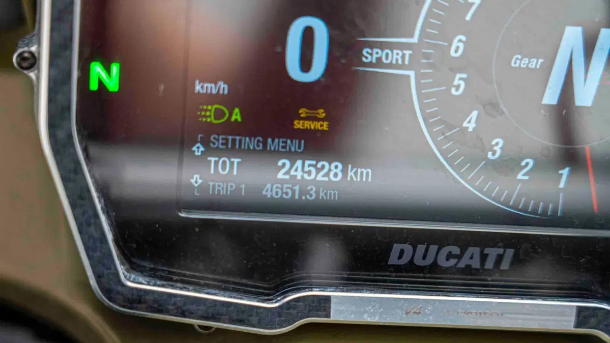Ducati Panigale V4 S 1100 (2021) (20)