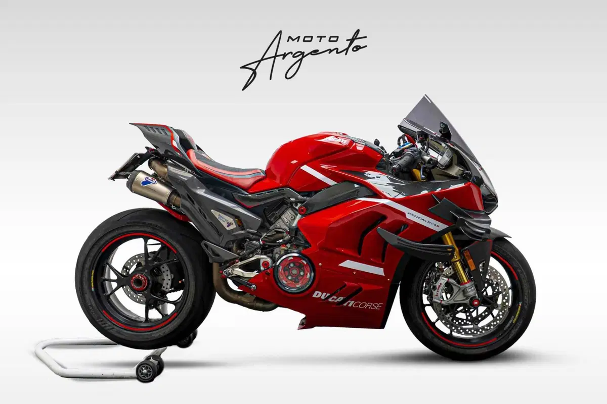 Ducati Panigale V4 S 1100 (2021)