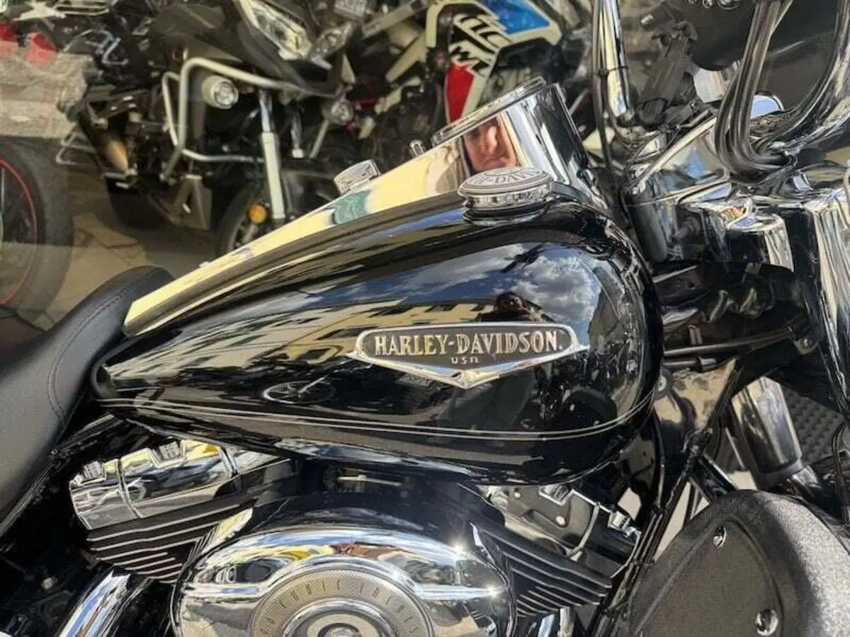 Harley-Davidson 1450 Road King Classic (2006 - 07) - FLHRCI (9)