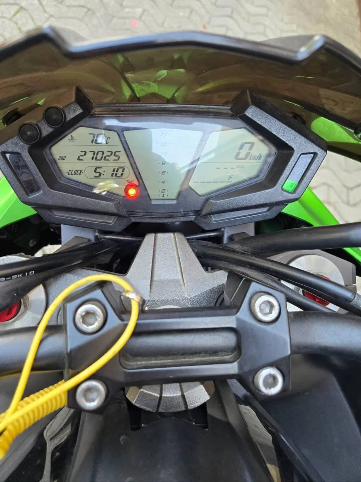 Kawasaki Z 800 (2012 - 13) (3)