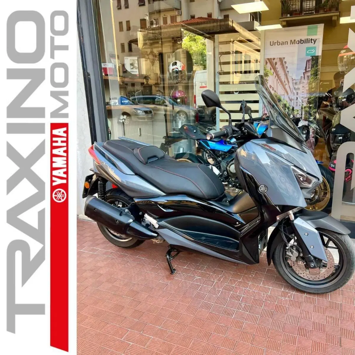 Yamaha X-Max 300 Tech Max (2021 - 24) (3)