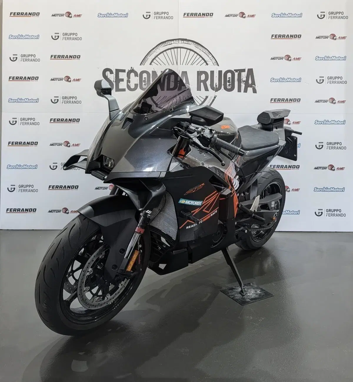 KTM 990 RC R (2026) (4)
