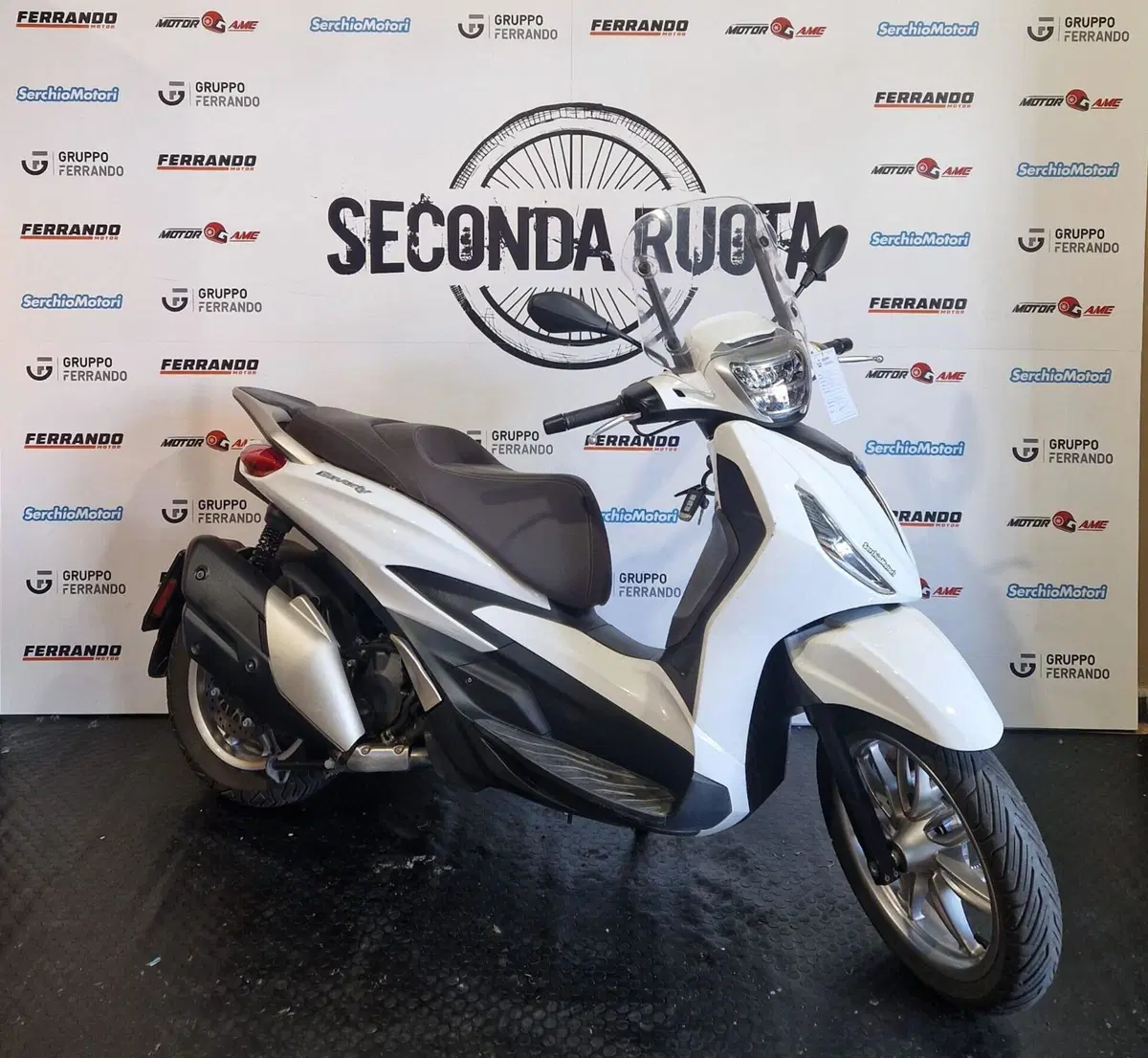 Piaggio Beverly 400 ABS-ASR (2021 - 24) (3)