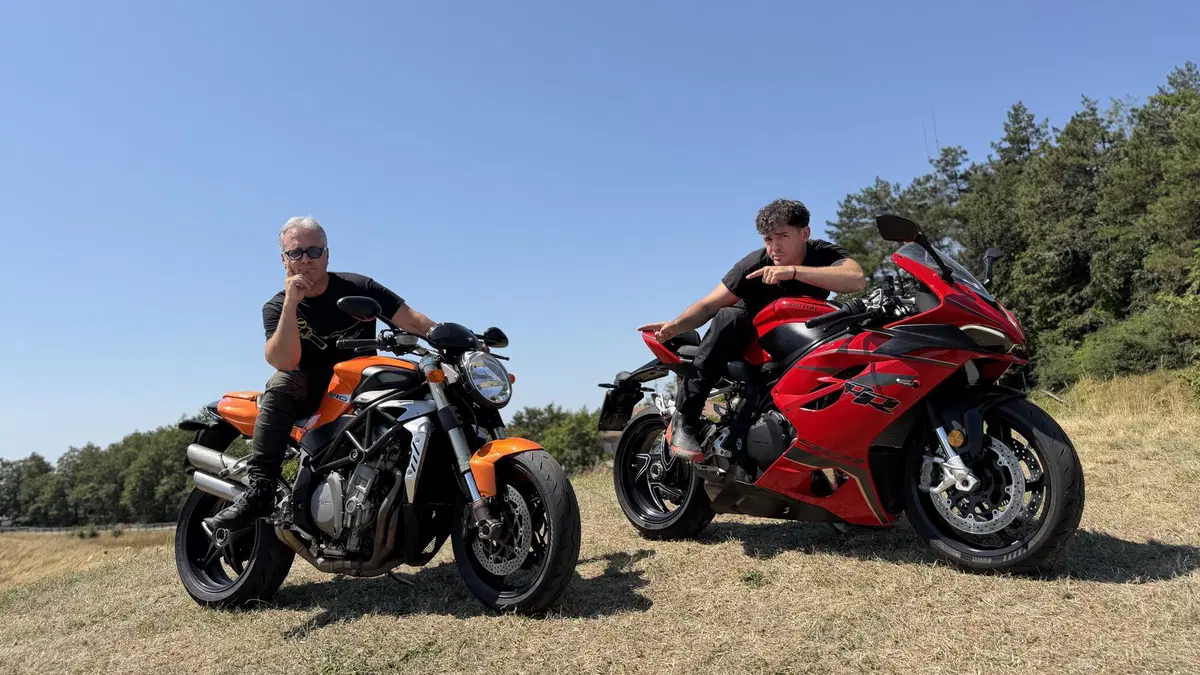 MV Agusta Brutale 910 vs QJMotor SRK 921 RR: due generazioni di sportività a confronto [VIDEO]