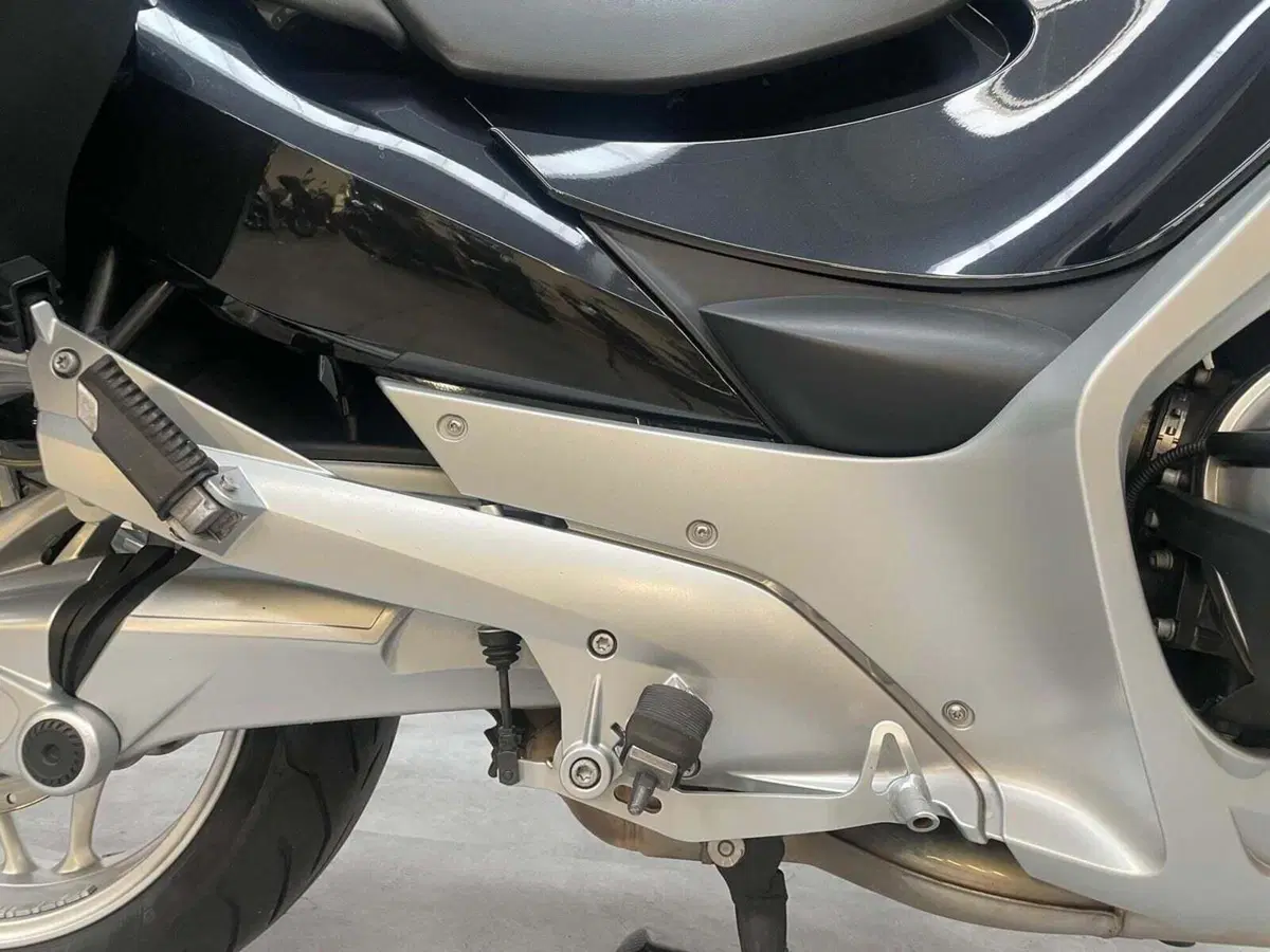 Bmw R 1200 RT (2008 - 09) (4)